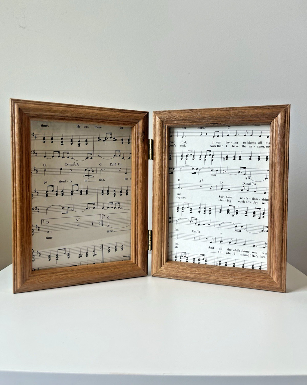 Wood Double Picture Frames Set Holds 2 5x7 Pictures Console Table Decor Bedroom